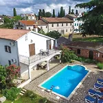Vakantiehuis Family Friendly House With A Swimming Pool Basarinka, - 14663