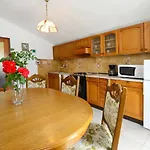 Vakantiehuis Family Friendly House With A Swimming Pool Basarinka, - 14663