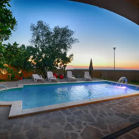 Family Friendly House With A Swimming Pool Basarinka, - 14663 Porec